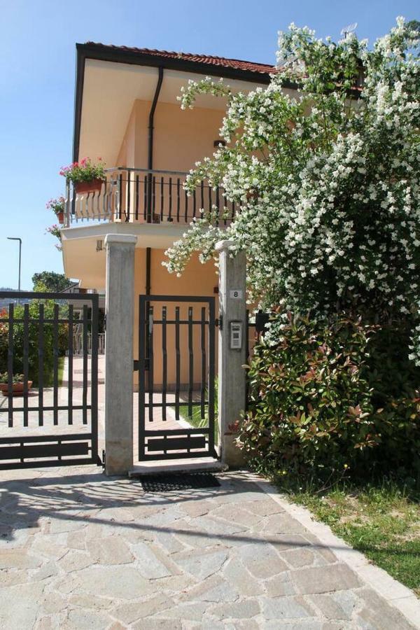 A Letto Nell'Arte Apartment Ascoli Piceno Exterior photo
